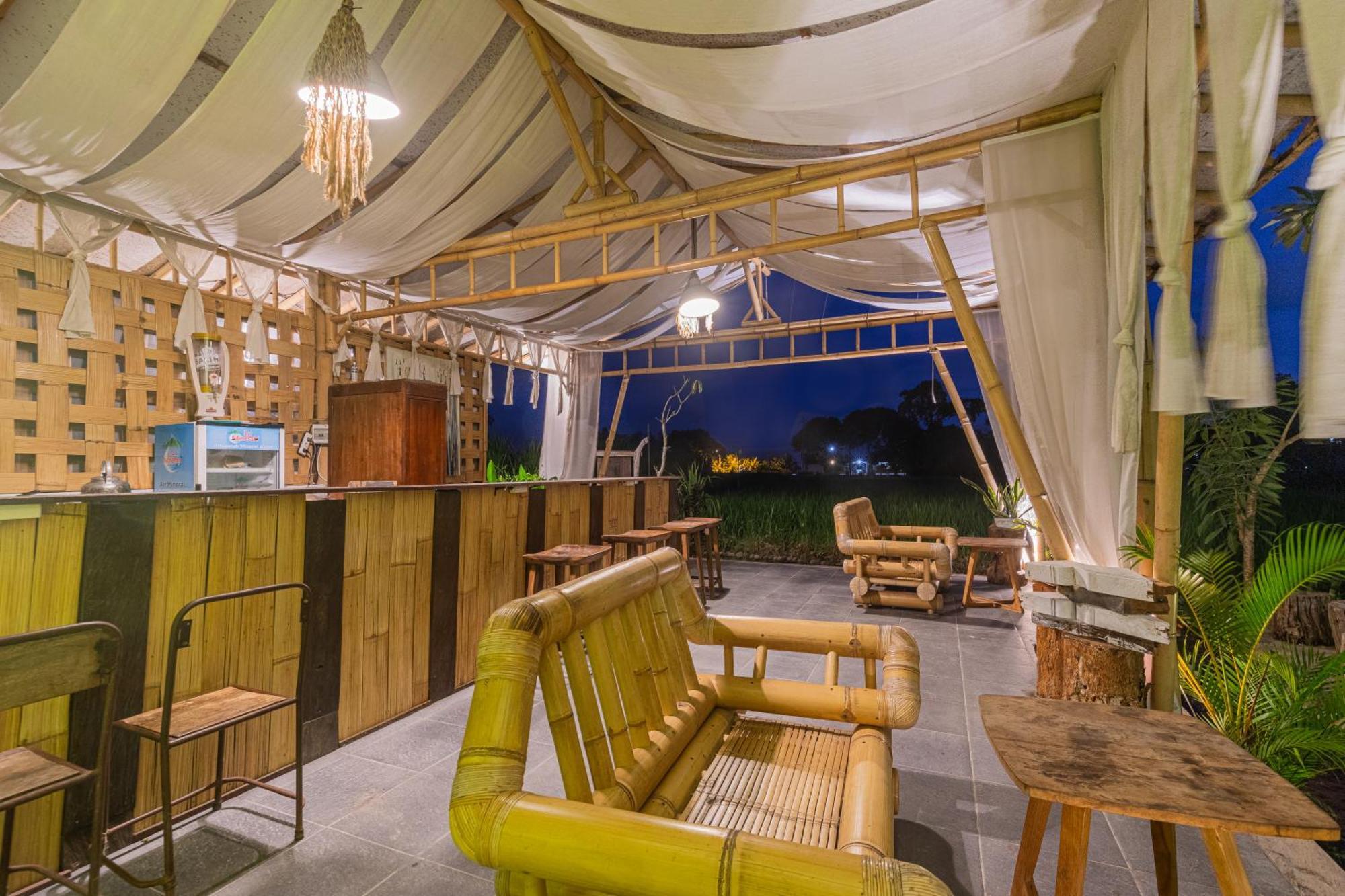 Camani Glamping Hotel Karangasem Eksteriør billede